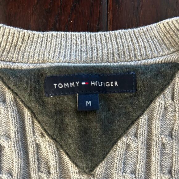 Tommy Hilfiger Cotton + Cashmere grey V neck sweater Cable knit Light Academia - Picture 2 of 9